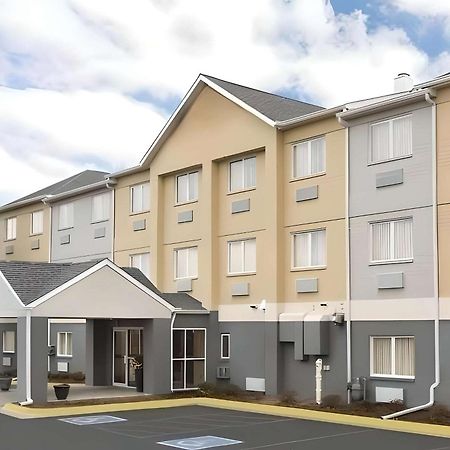Dubuque Inn & Suites Exteriér fotografie