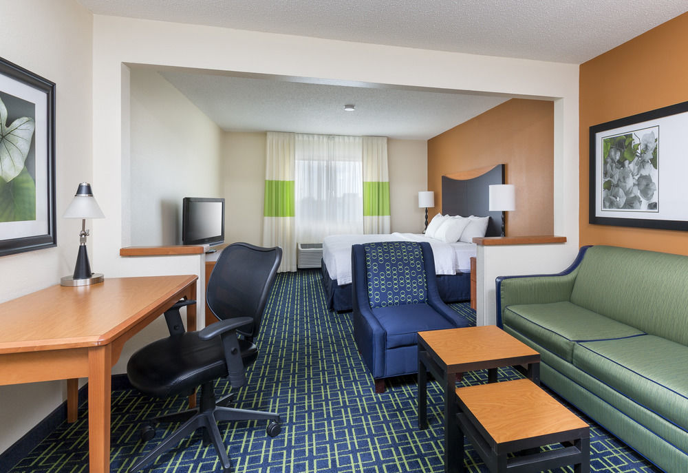 Dubuque Inn & Suites Exteriér fotografie